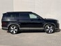 Hyundai Santa Fe 1.6 T-GDI PHEV Premium 4WD / Fabrieksgarantie tot 12-2029 / Dealer onderhouden / Afneembare Trekhaak / HUD / EAER 54 km / Camera 360° / Stoelventilatie / Stuur-, stoel- & achterbankverwarming / 20" LM wielen & All Season banden / | Achterbank verwarmd | Achteruitrij assistent | Afneembare trekhaak 1.010 kg