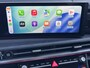 Hyundai Santa Fe 1.6 T-GDI PHEV Premium 4WD / Fabrieksgarantie tot 12-2029 / Dealer onderhouden / Afneembare Trekhaak / HUD / EAER 54 km / Camera 360° / Stoelventilatie / Stuur-, stoel- & achterbankverwarming / 20" LM wielen & All Season banden / | Achterbank verwarmd | Achteruitrij assistent | Afneembare trekhaak 1.010 kg