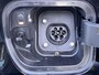 Hyundai Santa Fe 1.6 T-GDI PHEV Premium 4WD / Fabrieksgarantie tot 12-2029 / Dealer onderhouden / Afneembare Trekhaak / HUD / EAER 54 km / Camera 360° / Stoelventilatie / Stuur-, stoel- & achterbankverwarming / 20" LM wielen & All Season banden / | Achterbank verwarmd | Achteruitrij assistent | Afneembare trekhaak 1.010 kg