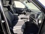 Hyundai Santa Fe 1.6 T-GDI PHEV Premium 4WD / Fabrieksgarantie tot 12-2029 / Dealer onderhouden / Afneembare Trekhaak / HUD / EAER 54 km / Camera 360° / Stoelventilatie / Stuur-, stoel- & achterbankverwarming / 20" LM wielen & All Season banden / | Achterbank verwarmd | Achteruitrij assistent | Afneembare trekhaak 1.010 kg