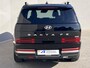 Hyundai Santa Fe 1.6 T-GDI PHEV Premium 4WD / Fabrieksgarantie tot 12-2029 / Dealer onderhouden / Afneembare Trekhaak / HUD / EAER 54 km / Camera 360° / Stoelventilatie / Stuur-, stoel- & achterbankverwarming / 20" LM wielen & All Season banden / | Achterbank verwarmd | Achteruitrij assistent | Afneembare trekhaak 1.010 kg
