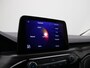 Ford Kuga 2.5 PHEV Vignale / 1.500kg Trekgewicht / HUD / Driver Assistance Pack / Technology Pack / Stuur-, Stoel en Achterbank verwarming / Adaptieve CC / Apple Carplay Android Auto / | Achterbank verwarmd | Achteruitrijcamera | Active Braking/Pre-Collision Assist (voor auto's, voetgangers en fietsers)