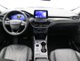 Ford Kuga 2.5 PHEV Vignale / 1.500kg Trekgewicht / HUD / Driver Assistance Pack / Technology Pack / Stuur-, Stoel en Achterbank verwarming / Adaptieve CC / Apple Carplay Android Auto / | Achterbank verwarmd | Achteruitrijcamera | Active Braking/Pre-Collision Assist (voor auto's, voetgangers en fietsers)
