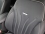 Ford Kuga 2.5 PHEV Vignale / 1.500kg Trekgewicht / HUD / Driver Assistance Pack / Technology Pack / Stuur-, Stoel en Achterbank verwarming / Adaptieve CC / Apple Carplay Android Auto / | Achterbank verwarmd | Achteruitrijcamera | Active Braking/Pre-Collision Assist (voor auto's, voetgangers en fietsers)