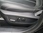 Ford Kuga 2.5 PHEV Vignale / 1.500kg Trekgewicht / HUD / Driver Assistance Pack / Technology Pack / Stuur-, Stoel en Achterbank verwarming / Adaptieve CC / Apple Carplay Android Auto / | Achterbank verwarmd | Achteruitrijcamera | Active Braking/Pre-Collision Assist (voor auto's, voetgangers en fietsers)