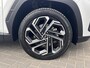 Hyundai Tucson 1.6 T-GDI PHEV Premium Sky 4WD / Accu SoH 100 % / Panorama schuifdak / Wit leder / HUD / Camera / Elektr. stoelen & klep / Stoelventilatie / Stuur-, stoel- en achterbankverwarming /19" LM wielen & All Season banden / | Accu State of Health 100 % | Apple Carplay/Android Auto | Atlas White Solid / Accu SoH 100 % / Panorama schuifdak / Wit leder / HUD / Camera / Elektr. stoelen & klep / Stoelventilatie / Stuur-, stoel- en achterbankverwarming /19" LM wielen & All Season banden /