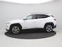 Hyundai Tucson 1.6 T-GDI PHEV Comfort Smart 4WD / 1350KG Trekgewicht / Navigatie + Apple Carplay/Android Auto / Climate Control / Keyless Entry & Start / 19" LMV / Automatische Achterklep / Bluelink /