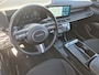Hyundai Tucson 1.6 T-GDI PHEV Comfort Smart / Facelift Model / Head Up Display / Trekgewicht 1210 kg / Elektrische achterklep / Stuur- & Stoelverwarming / Achteruitrijcamera / Adaptief cruise control / EAER bereik 68 km bereik stad 87 km / Draadloze telefoon lader / Keyless Entry/Start /