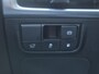 Hyundai Tucson 1.6 T-GDI PHEV Comfort Smart / Facelift Model / Head Up Display / Trekgewicht 1210 kg / Elektrische achterklep / Stuur- & Stoelverwarming / Achteruitrijcamera / Adaptief cruise control / EAER bereik 68 km bereik stad 87 km / Draadloze telefoon lader / Keyless Entry/Start /
