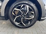 Hyundai Ioniq 5 Style 58 kWh / Fabrieksgarantie tot 10-2028 / Accu SoH 100 % / CCS snel laden / WLTP 384 km stad 587 km / Navigatie / Apple Carplay Android / Adapt. CC / 19"LM wielen & All Season banden /
