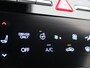Hyundai Santa Fe 1.6 T-GDI PHEV Comfort Smart 4WD 7p / 7 persoons / Navigatie  / 1010KG Trekgewicht / Keyless Entry & Start&Go / Achteruitrijcamera / Parkeersensoren /  Full Option /