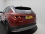 Hyundai Tucson 1.6 T-GDI PHEV Comfort Smart / Adaptieve Cruise Control / Navigatie / 19" LMV / Stoelverwarming voor / Stuurwielverwarming / Automatische Achterklep / Parkeersensoren voor & Achter /