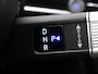 Hyundai Tucson 1.6 T-GDI PHEV Comfort Smart / Adaptieve Cruise Control / Navigatie / 19" LMV / Stoelverwarming voor / Stuurwielverwarming / Automatische Achterklep / Parkeersensoren voor & Achter /