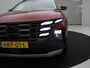 Hyundai Tucson 1.6 T-GDI PHEV Comfort Smart / Adaptieve Cruise Control / Navigatie / 19" LMV / Stoelverwarming voor / Stuurwielverwarming / Automatische Achterklep / Parkeersensoren voor & Achter /