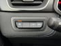 Renault Captur 1.3 mild hybrid 160 esprit Alpine / Trekgewicht 1200 KG / Dealer Onderhouden / Harman Kardon / Two Tone / Adaptieve Cruise Control / Navigatie / Stoel & Stuurwiel Verwarming / Elektrische Stoelen / 360 Camera / PDC / Dodehoek Detectie /