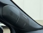 Renault Captur 1.3 mild hybrid 160 esprit Alpine / Trekgewicht 1200 KG / Dealer Onderhouden / Harman Kardon / Two Tone / Adaptieve Cruise Control / Navigatie / Stoel & Stuurwiel Verwarming / Elektrische Stoelen / 360 Camera / PDC / Dodehoek Detectie /
