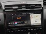 Hyundai Tucson 1.6 T-GDI HEV N Line Sky / Dealer onderhouden / Fabrieksgarantie tot 03-2027 / Trekhaak afneembaar / Panorama schuifdak / Trekgewicht 1650 kg / Navigatie / Apple Carplay Android / Elektrische achterklep / Stuur- Stoel & Achterbank verwarming / Rondomzicht camera /