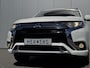Mitsubishi Outlander 2.4 PHEV Intense+ / Trekhaak Afneembaar / Trekgewicht 1.500 KG / Stoelverwarming / Achteruitrijcamera / Navigatie / Apple CarPlay & Android Auto / Stoel verwarming voor / SoH 73% /