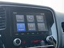 Mitsubishi Outlander 2.4 PHEV Intense+ / Trekhaak Afneembaar / Trekgewicht 1.500 KG / Stoelverwarming / Achteruitrijcamera / Navigatie / Apple CarPlay & Android Auto / Stoel verwarming voor / SoH 73% /