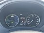 Mitsubishi Outlander 2.4 PHEV Intense+ / Trekhaak Afneembaar / Trekgewicht 1.500 KG / Stoelverwarming / Achteruitrijcamera / Navigatie / Apple CarPlay & Android Auto / Stoel verwarming voor / SoH 73% /
