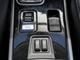 Mitsubishi Outlander 2.4 PHEV Intense+ / Trekhaak Afneembaar / Trekgewicht 1.500 KG / Stoelverwarming / Achteruitrijcamera / Navigatie / Apple CarPlay & Android Auto / Stoel verwarming voor / SoH 73% /