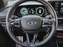Hyundai i20 1.0 T-GDI Premium / Navigatie via Apple Carplay of Android Auto / Stuur- & Stoel verwarming / Achteruitrijcamera / Cruise control / Parkeersensoren achter / Climate control / Trekgewicht 1110 kg /