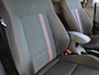 Hyundai i20 1.0 T-GDI Premium / Navigatie via Apple Carplay of Android Auto / Stuur- & Stoel verwarming / Achteruitrijcamera / Cruise control / Parkeersensoren achter / Climate control / Trekgewicht 1110 kg /