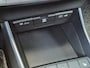Hyundai i20 1.0 T-GDI Premium / Navigatie via Apple Carplay of Android Auto / Stuur- & Stoel verwarming / Achteruitrijcamera / Cruise control / Parkeersensoren achter / Climate control / Trekgewicht 1110 kg /