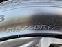 Hyundai i20 1.0 T-GDI Premium / Navigatie via Apple Carplay of Android Auto / Stuur- & Stoel verwarming / Achteruitrijcamera / Cruise control / Parkeersensoren achter / Climate control / Trekgewicht 1110 kg /
