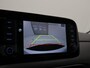 Hyundai i10 1.0 Comfort Smart 5-zits / Navigatie / Cruise Control / LMV / 5-Persoons / Airco / Stoelverwarming voor / Stuurwiel verwarming / Parkeersensoren achter / Achteruitrijcamera / Apple CarPlay & Android Auto / Fabrieksgarantie tot 26-05-2030 /