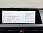Kia EV6 Edition 77.4 kWh / SOH 100% / Fabrieksgarantie tot 05-2032 / 1.600 kg trekgewicht / Android Auto & Apple Carplay / Navigatie / Cruise Control Adaptief / Climate Control / DAB / Draadloze Telefoonlader / Camera / Parkeerassistent / 19" Lichtmetalen Wielen | Achteruitrijcamera | Apple Carplay/Android Auto | File assistent