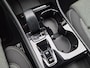 Volvo XC40 1.5 T5 Recharge Plus Dark / All season banden / Harman/Kardon Audio Systeem / Park Assist Pack & Seat Pack / Trekgewicht 1.800 kg / Stuur- & Stoelverwarming / Navigatie d.m.v. Apple Carplay/Android auto / Achteruitrijcamera /