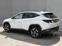 Hyundai Tucson 1.6 T-GDI PHEV Comfort Smart 4WD / Fabrieksgarantie tot 1-2028 / Volledig Onderhouden / Navigatie / Camera / PDC / DAB / Dodehoek Detectie / All Season Banden / Stoelverwarming /