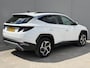 Hyundai Tucson 1.6 T-GDI PHEV Comfort Smart 4WD / Fabrieksgarantie tot 1-2028 / Volledig Onderhouden / Navigatie / Camera / PDC / DAB / Dodehoek Detectie / All Season Banden / Stoelverwarming /