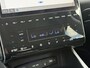 Hyundai Tucson 1.6 T-GDI PHEV Comfort Smart 4WD / Fabrieksgarantie tot 1-2028 / Volledig Onderhouden / Navigatie / Camera / PDC / DAB / Dodehoek Detectie / All Season Banden / Stoelverwarming /