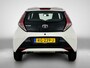 Toyota Aygo 1.0 VVT-i x-play Automaat | 1e eigenaar | Dealer onderhouden | Leseman opg 29-8