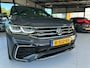 Volkswagen Tiguan 1.4 TSI eHybrid R-Line Business | Plug in Hybride | Automaat | Navi | Carplay | LED | Virtual | DSG | 1e eignaar