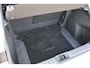Lexus LBX Business Line 2WD Limited Automaat 136pk | Dodehoekdetectie | Stoelverwarming | Draadloze telefoonlader |