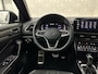 Volkswagen T-Roc 1.5 TSI R-Line | Panorama | IQ-Light | ACC | Black-Line | Keyless-Entry | 19 inch | Carplay | Stuurverwarming | Dodehoek | Virtual-Cockpit | Stoelverwarming | Leder Dashboard | Climate Control | Autom. Parkeren | Autom. Achterklep | Draadloos Laden |