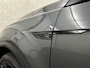 Volkswagen T-Roc 1.5 TSI R-Line | Panorama | IQ-Light | ACC | Black-Line | Keyless-Entry | 19 inch | Carplay | Stuurverwarming | Dodehoek | Virtual-Cockpit | Stoelverwarming | Leder Dashboard | Climate Control | Autom. Parkeren | Autom. Achterklep | Draadloos Laden |