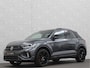 Volkswagen T-Roc 1.5 TSI R-Line | Panorama | IQ-Light | ACC | Black-Line | Keyless-Entry | 19 inch | Carplay | Stuurverwarming | Dodehoek | Virtual-Cockpit | Stoelverwarming | Leder Dashboard | Climate Control | Autom. Parkeren | Autom. Achterklep | Draadloos Laden |