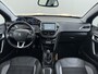 Peugeot 2008 1.2 PureTech Allure | Panoramadak | Navigatie | Climate control | Parkeersensoren