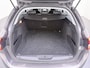 Peugeot 308 SW 1.2 PureTech Blue Lease Premium | Panoramadak | Navigatie | Stoelverwarming | Climate control