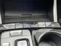 Hyundai Tucson 1.6 T-GDI HEV Comfort Smart / Afneembare Trekhaak / 1650 kg Trekgewicht / Stoel en Stuurverwarming / Navigatiesysteem / Apple Carplay / Android Auto / Adaptieve Cruise Control / Achteruitrijcamera / fabrieksgarantie tot mei 2027