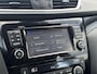 Nissan Qashqai 1.6 N-Connecta / Navigatie / Trekhaak (1500KG trekgewicht) / Stoelverwarming /