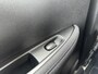 Nissan Qashqai 1.6 N-Connecta / Navigatie / Trekhaak (1500KG trekgewicht) / Stoelverwarming /