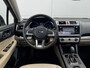 Subaru Outback 2.5i Premium / Trekhaak 2000 kg / 10-2017 / duurste uitvoering / zeer nette auto / goed onderhouden / pdc voor / Stoelverwarming / Bluetooth audio / Leren Bekleding /