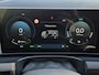 Hyundai Tucson 1.6 T-GDI PHEV Comfort Smart / Facelift Model / Dealer onderhouden / Fabrieksgarantie tot 09-2029 / Head Up Display / Trekgewicht 1210 kg / Elektrische achterklep / Achteruitrijcamera / Draadloze telefoon lader / Apple Carplay Android Auto / Stuur- & Stoelverwarming / Keyless Entry/Start /