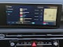 Hyundai Tucson 1.6 T-GDI PHEV Comfort Smart / Facelift Model / Dealer onderhouden / Fabrieksgarantie tot 09-2029 / Head Up Display / Trekgewicht 1210 kg / Elektrische achterklep / Achteruitrijcamera / Draadloze telefoon lader / Apple Carplay Android Auto / Stuur- & Stoelverwarming / Keyless Entry/Start /
