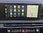 Hyundai Tucson 1.6 T-GDI PHEV Comfort Smart / Facelift Model / Dealer onderhouden / Fabrieksgarantie tot 09-2029 / Head Up Display / Trekgewicht 1210 kg / Elektrische achterklep / Achteruitrijcamera / Draadloze telefoon lader / Apple Carplay Android Auto / Stuur- & Stoelverwarming / Keyless Entry/Start /